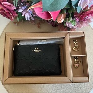 NWT 🖤Coach Embossed Black Wristlet and Charm Boxed Set